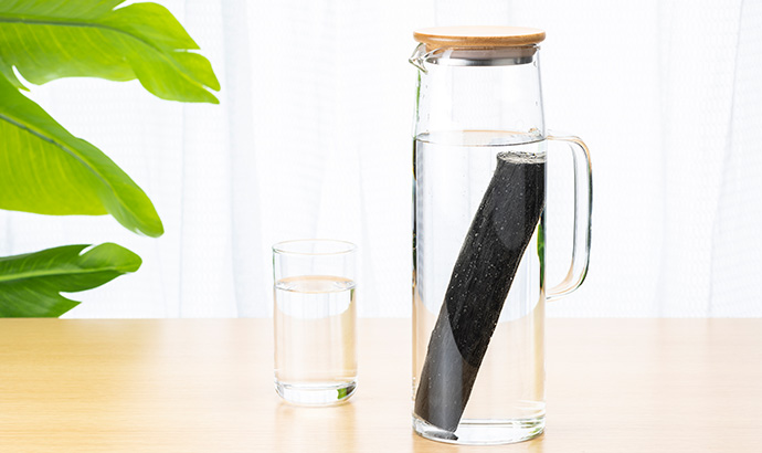 炭を使用したカルキ抜き