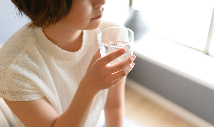 水道水の味や臭いを改善できる