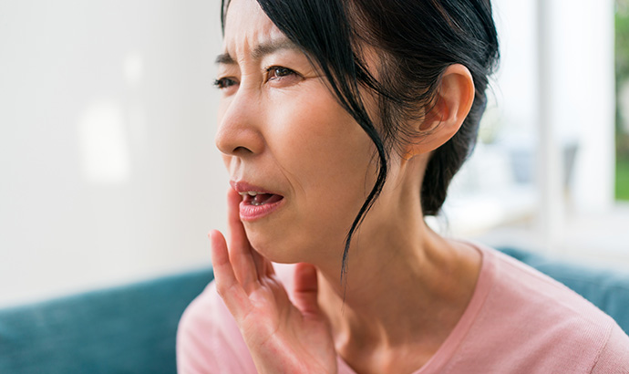 飲み過ぎると歯がダメージを受ける