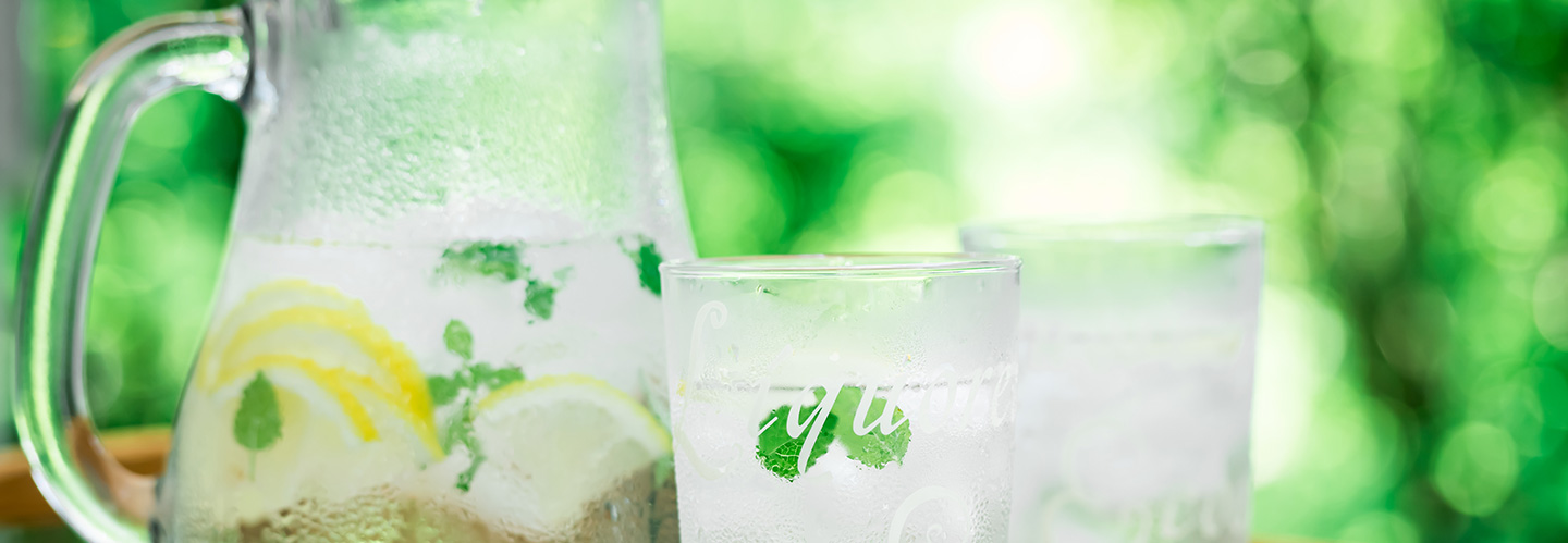 レモン水はどんな効果がある？作り方や飲む時の注意点を紹介