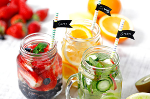 デトックスウォーターとは？期待できる効果やおすすめの材料を紹介