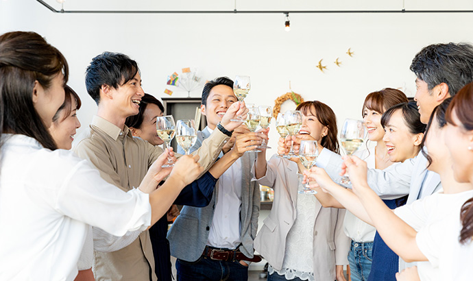 アルコールの吸収を緩やかにする