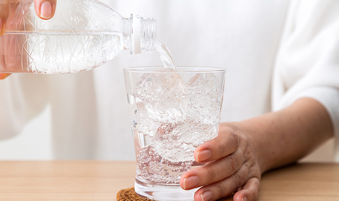炭酸水素イオンを飲むときの人体への効果
