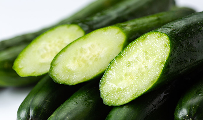 水分を多く含む食べ物を取り入れる