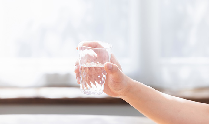 ウォーターサーバーの浄水型と宅配型はどちらがお手入れしやすい？